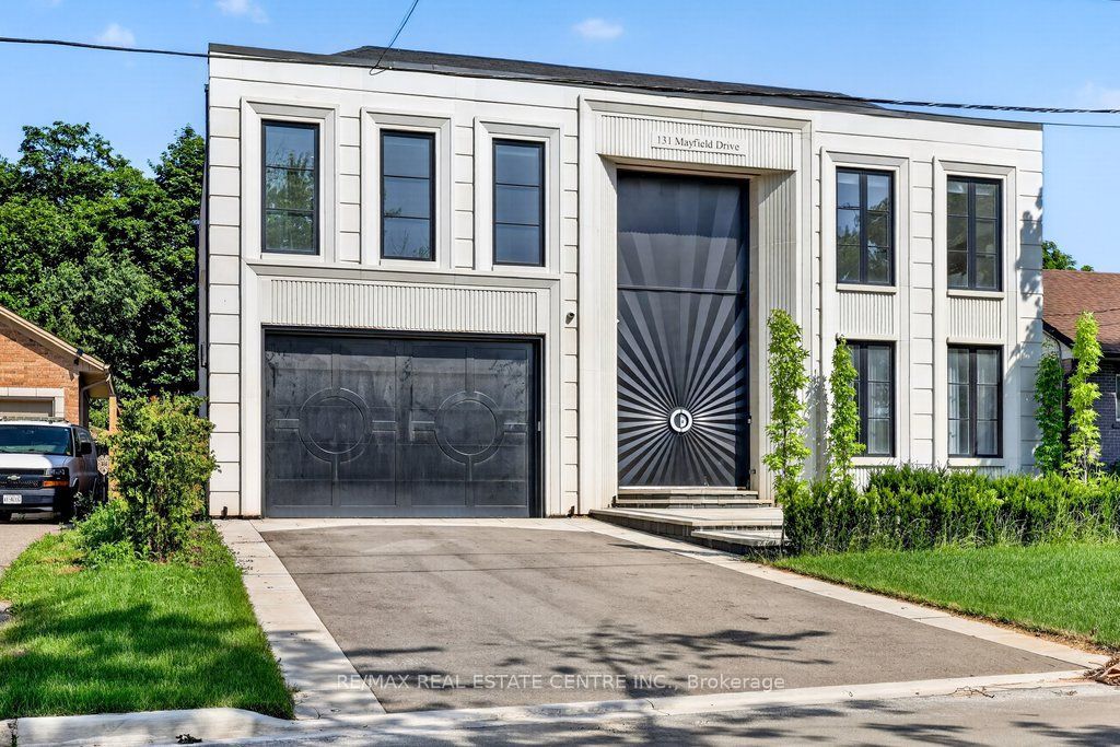 131 Mayfield Drive — front elevation, Oakville Ontario